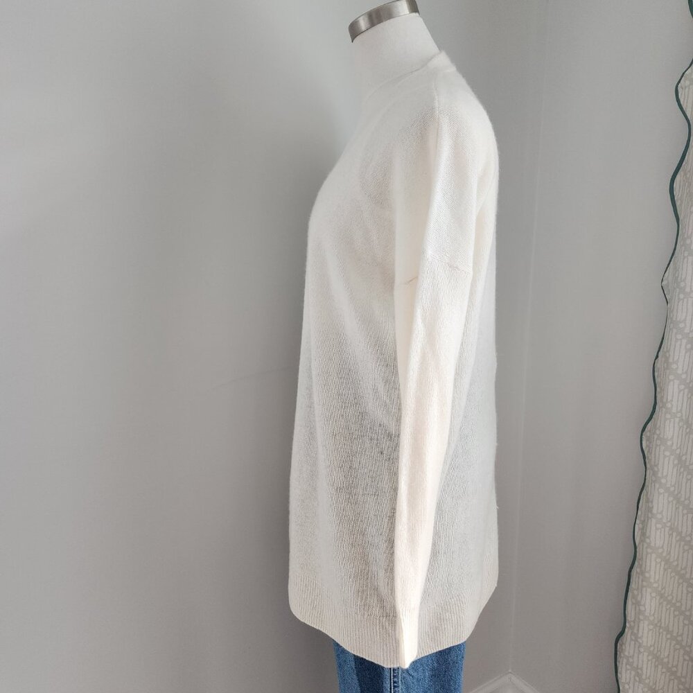 Saks Fifth Avenue 100% Cashmere Cream Cardigan Size: Medium - Picture 9 of 15